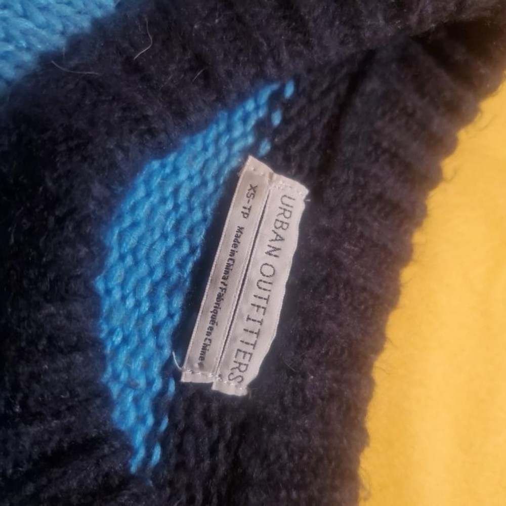 Colorful Striped Sweater - Picture 3 of 3